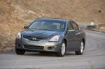 Nissan Altima Hybrid 2010 года